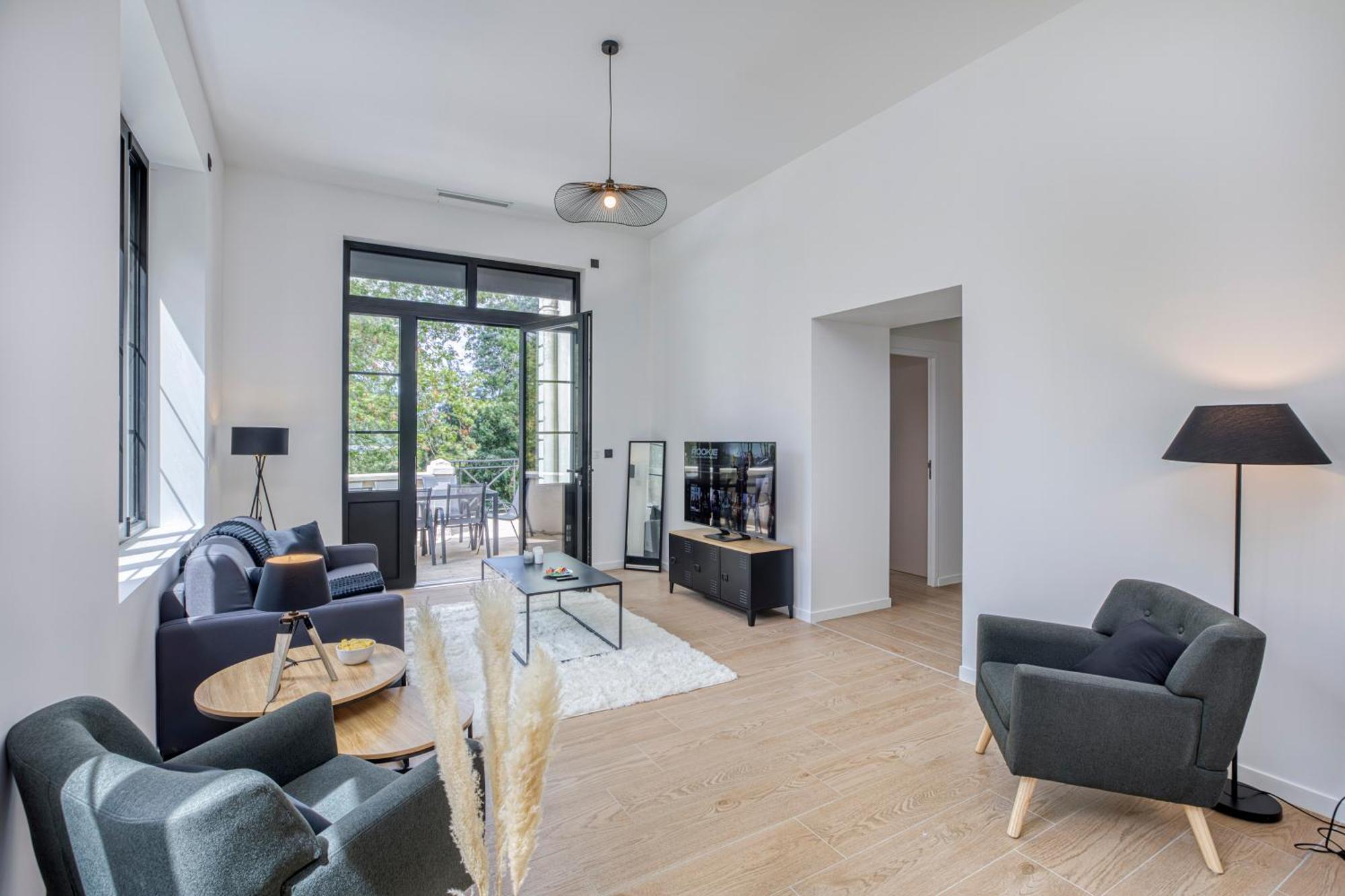 1 - Grand Appartement Spacieux Dans Un Chateau Du 17Eme Siecle, A 15Min De Lyon Vourles Exteriér fotografie