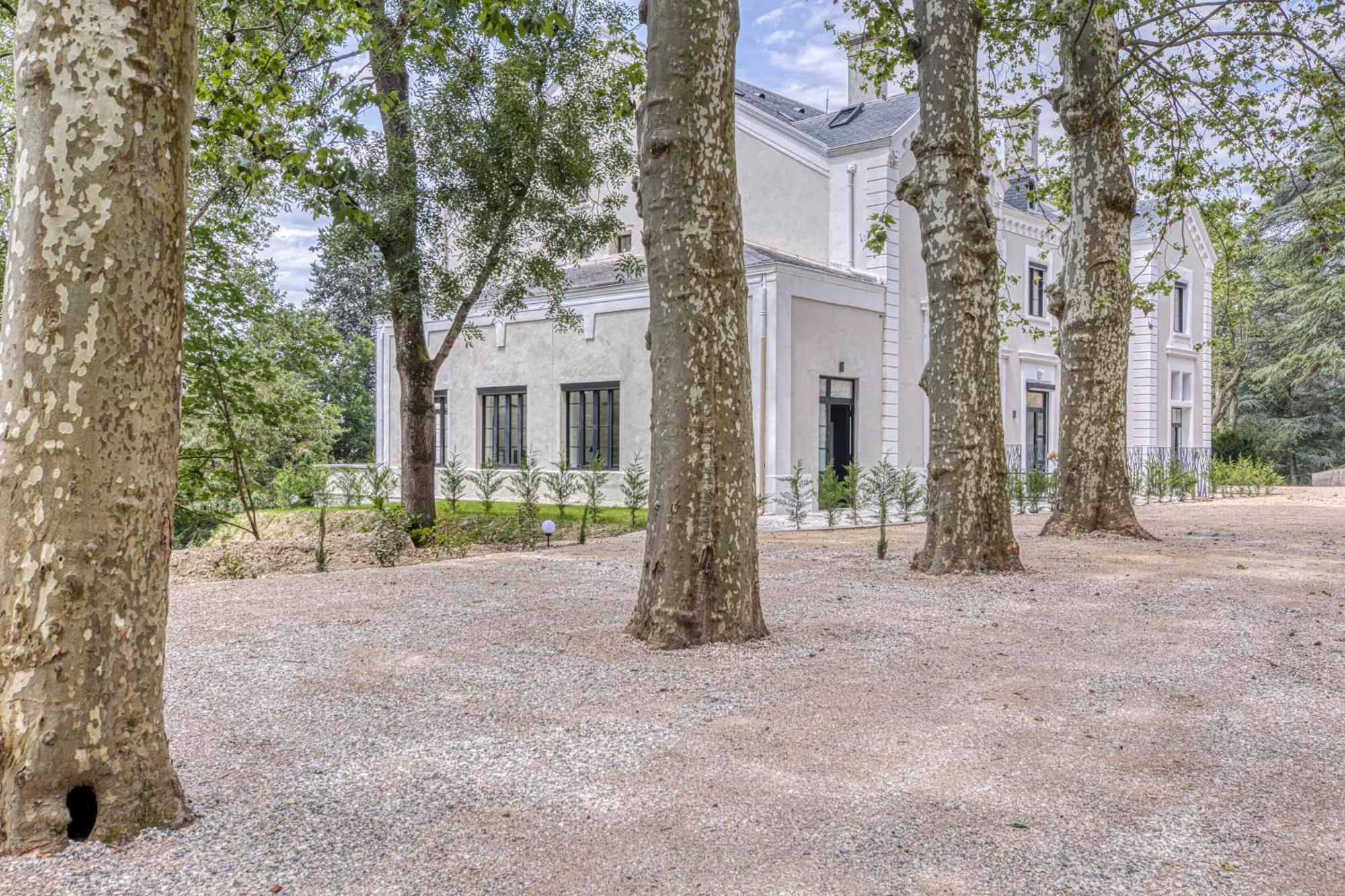1 - Grand Appartement Spacieux Dans Un Chateau Du 17Eme Siecle, A 15Min De Lyon Vourles Exteriér fotografie